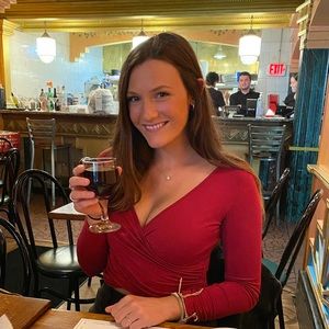 Meet your Posher, Kaylee